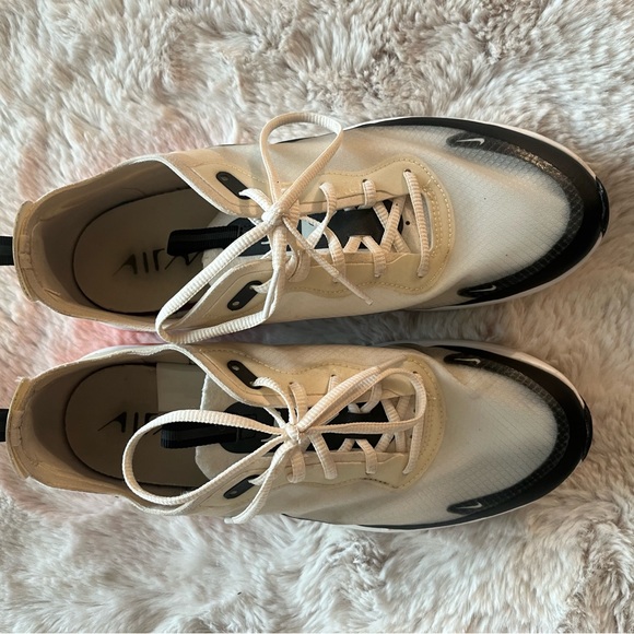 Womens Nike Air Max Sneakers Size 9 - Picture 12 of 14